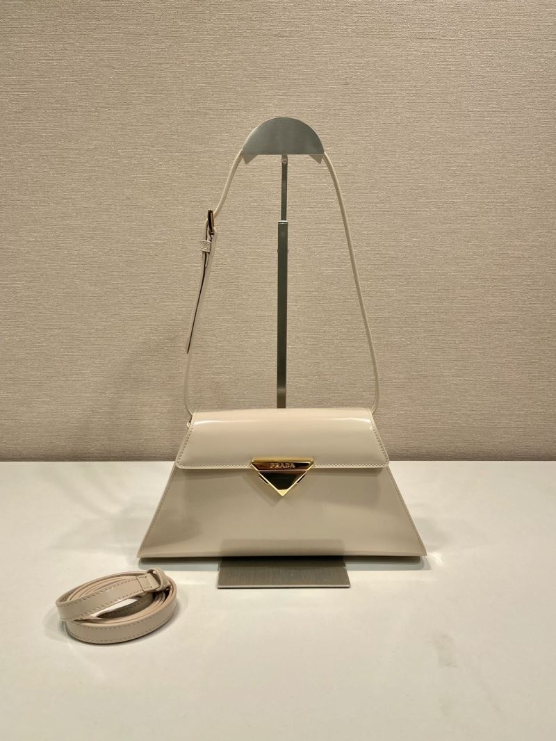 Pra*a hobo bags